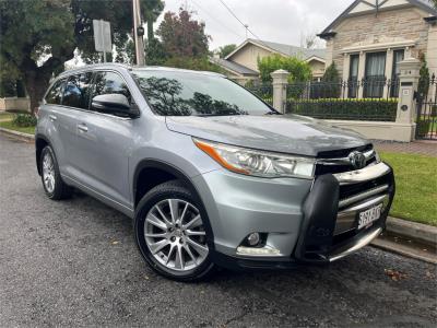 2015 TOYOTA KLUGER GRANDE (4x2) 4D WAGON GSU50R for sale in Nailsworth