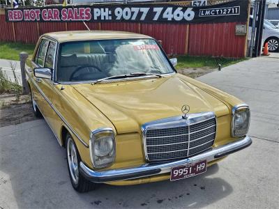 1976 MERCEDES-BENZ 240D for sale in Albion