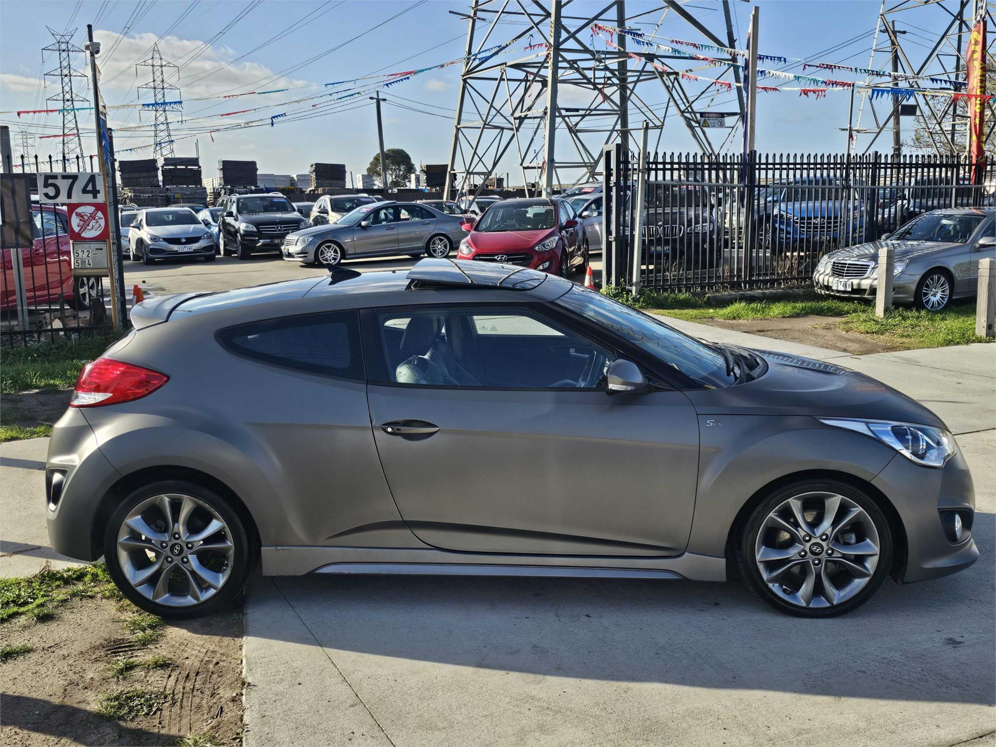 2017 HYUNDAI VELOSTER 3D COUPE