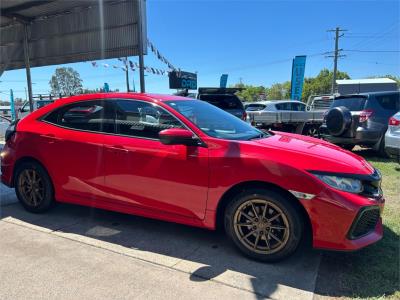 2018 HONDA CIVIC VTi 5D HATCHBACK MY18 for sale in Wide Bay Burnett