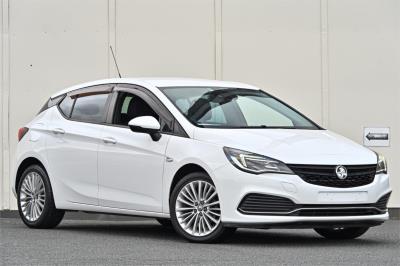 2017 Holden Astra R Hatchback BK MY18 for sale in Ringwood