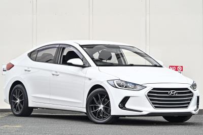 2015 Hyundai Elantra Active Sedan AD MY17 for sale in Ringwood