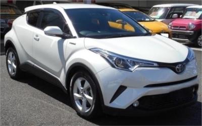 2019 Toyota C-HR S LED PACKAGE COMPACT SUV ZYX10 HYBRID for sale in Brisbane West