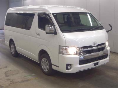 2021 Toyota Hiace 2.7L PETROL COMMUTER VAN 10 SEATS GL 4WD MID ROOF WIDE BODY 4WD TRH219 for sale in Brisbane West