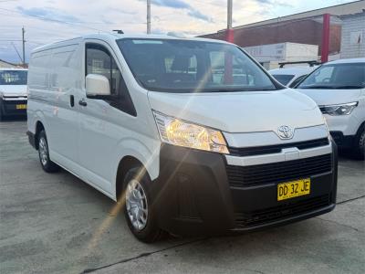 2022 Toyota Hiace Van GDH300R for sale in Clyde