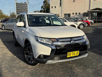 2018 MITSUBISHI OUTLANDER ES 5 SEAT (AWD) 4D WAGON ZL MY18.5 for sale in Newcastle and Lake Macquarie