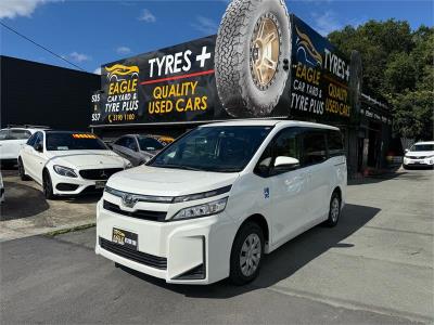 2023 TOYOTA VOXY WAGAN for sale in Kedron