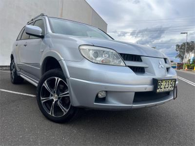 2006 MITSUBISHI OUTLANDER VR 4D WAGON ZF MY07 for sale in Chester Hill