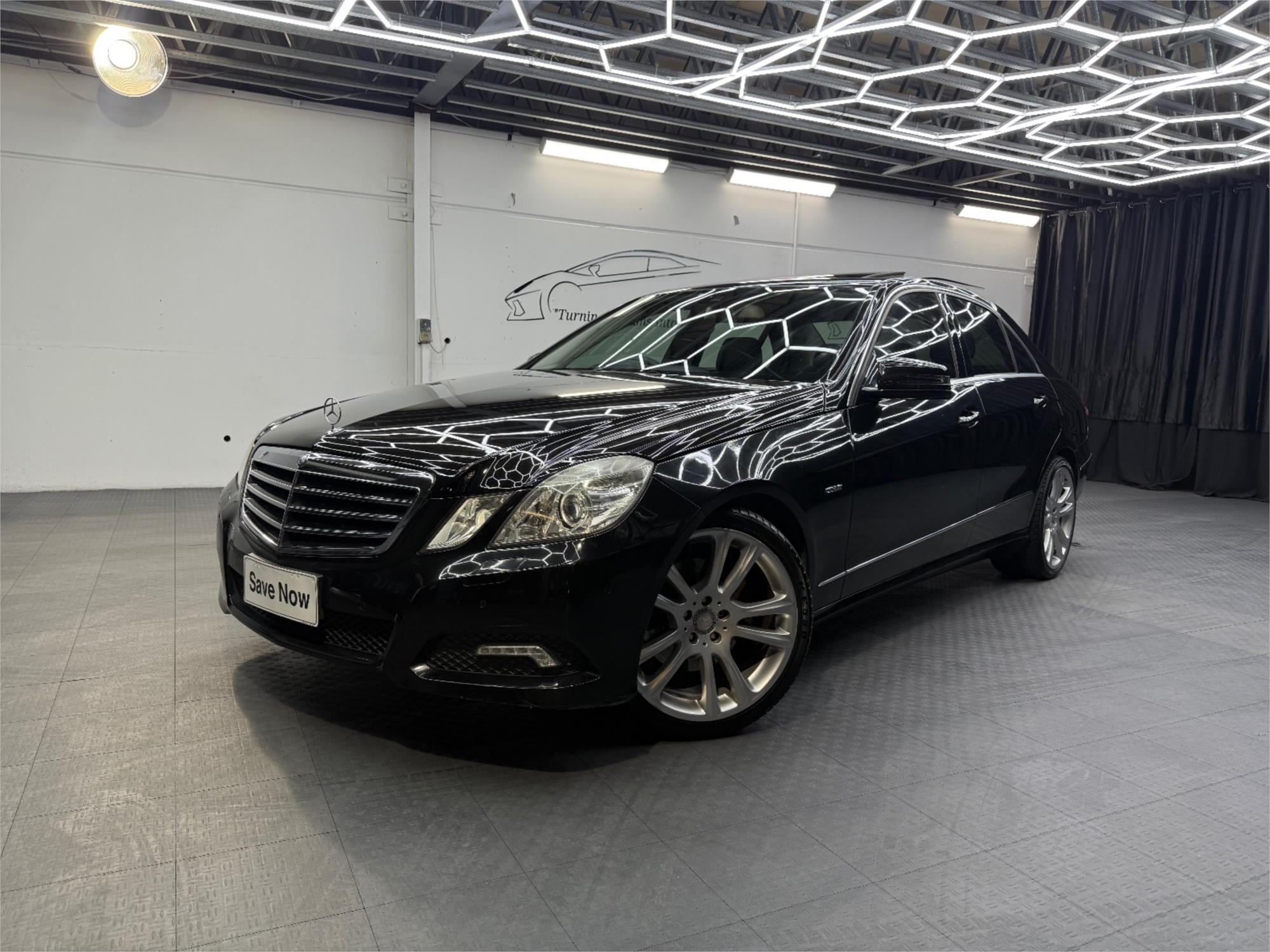 2009 Mercedes-Benz E-Class Sedan