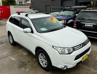 2013 MITSUBISHI OUTLANDER LS (4x2) 4D WAGON ZJ for sale in Lansvale