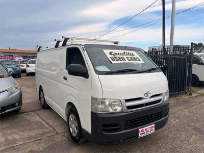 2006 TOYOTA HIACE LWB 4D VAN KDH200R for sale in Lansvale