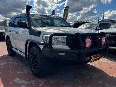 2017 TOYOTA LANDCRUISER GX (4x4) 4D WAGON VDJ200R MY16 for sale in Brisbane South