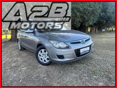 2011 HYUNDAI i30 cw SX 2.0 4D WAGON FD MY11 for sale in Aitkenvale