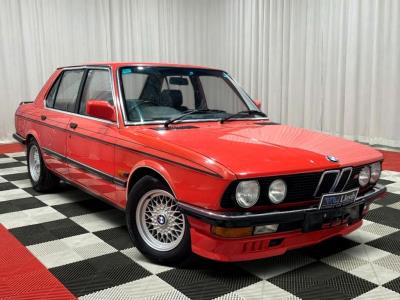 1984 BMW 528i IN AUCTION AT LLOYDS Sedan E28 528i E28 for sale in Carrara