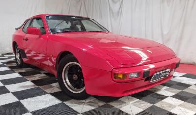 1985 Porsche 944 IN AUCTION AT LLOYDS 2-door for sale in Carrara