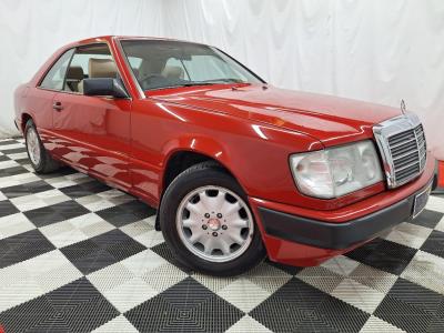 1988 Mercedes Benz IN AUCTION AT LLOYDS Coupe 300 CE 300 CE for sale in Carrara