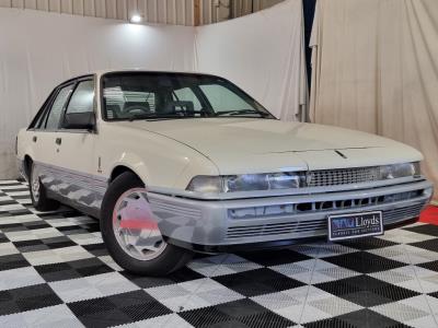 1986 Holden Calais IN AUCTION AT LLOYDS Sedan for sale in Carrara