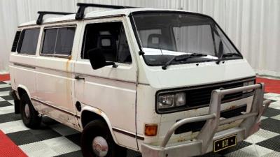 1989 Volkswagen Description IN AUCTION AT LLOYDS Van 25 25 for sale in Carrara