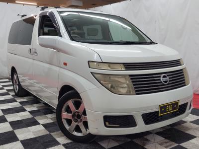 2002 Nissan Elgrand IN AUCTION AT LLOYDS People Mover for sale in Carrara