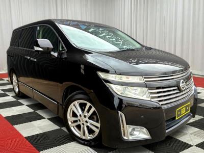 2011 Nissan Elgrand IN AUCTION AT LLOYDS People Mover for sale in Carrara