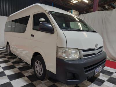 2011 Toyota Hiace IN AUCTION AT LLOYDS People Mover KDH223R Commuter KDH223R for sale in Carrara