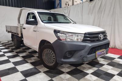 2018 Toyota Hilux IN AUCTION AT LLOYDS Single Cab Chassis TGN121R TGN121R for sale in Carrara