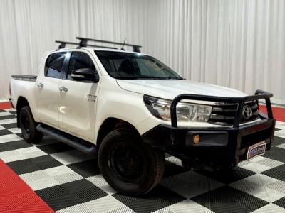 2015 Toyota Hilux IN AUCTION AT LLOYDS Dual Cab Utility GUN136R SR GUN136R for sale in Carrara