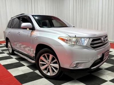 2013 Toyota Kluger IN AUCTION AT LLOYDS SUV GSU40R Altitude GSU40R for sale in Carrara