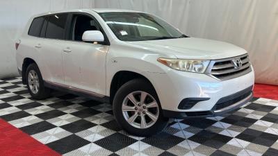 2012 Toyota Kluger IN AUCTION AT LLOYDS SUV GSU45R KX-R GSU45R for sale in Carrara
