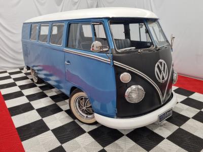 1965 Volkswagen Kombi IN AUCTION AT LLOYDS Van Split window T2 Split window for sale in Carrara