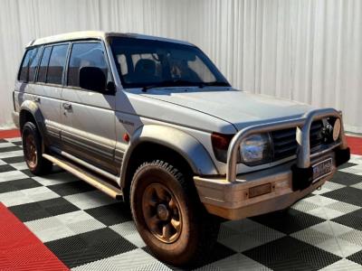 1995 Mitsubishi Pajero IN AUCTION AT LLOYDS SUV NJ Pajero NJ for sale in Carrara