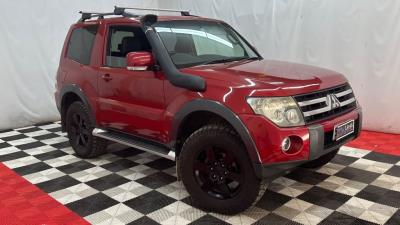 2007 Mitsubishi Pajero IN AUCTION AT LLOYDS SUV NS VRX NS for sale in Carrara
