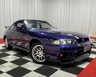 1997 Nissan R33 IN AUCTION AT LLOYDS Coupe GTR GTR for sale in Carrara