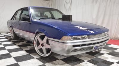 1987 Holden VL IN AUCTION AT LLOYDS Sedan Calais Calais for sale in Carrara