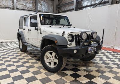 2015 Jeep Wrangler IN AUCTION AT LLOYDS Wagon unlimited Sport unlimited for sale in Carrara