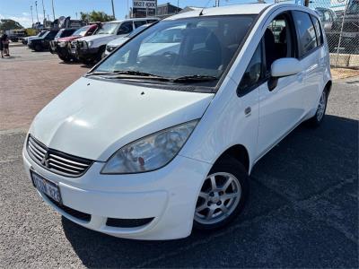 2007 MITSUBISHI COLT ES 5D HATCHBACK RG MY07 for sale in Cairns
