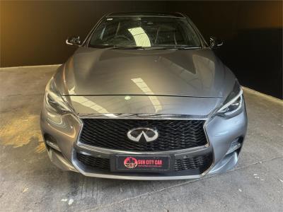 2019 INFINITI Q30 5D HATCHBACK